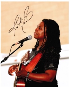 Ruthie Foster, Signed Photo (By courtesy of Ruthie Foster)
